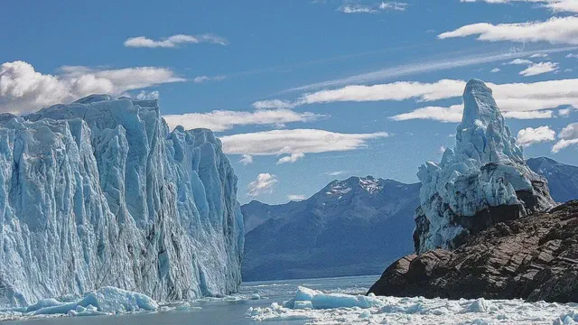 Del silencio a la palabra reflexiva